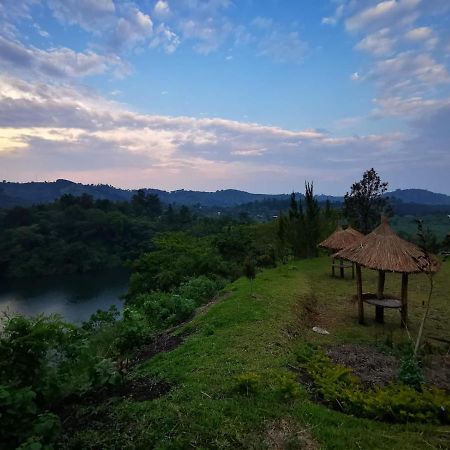 Lake Lyantonde eco composite original Fort Portal Exterior foto