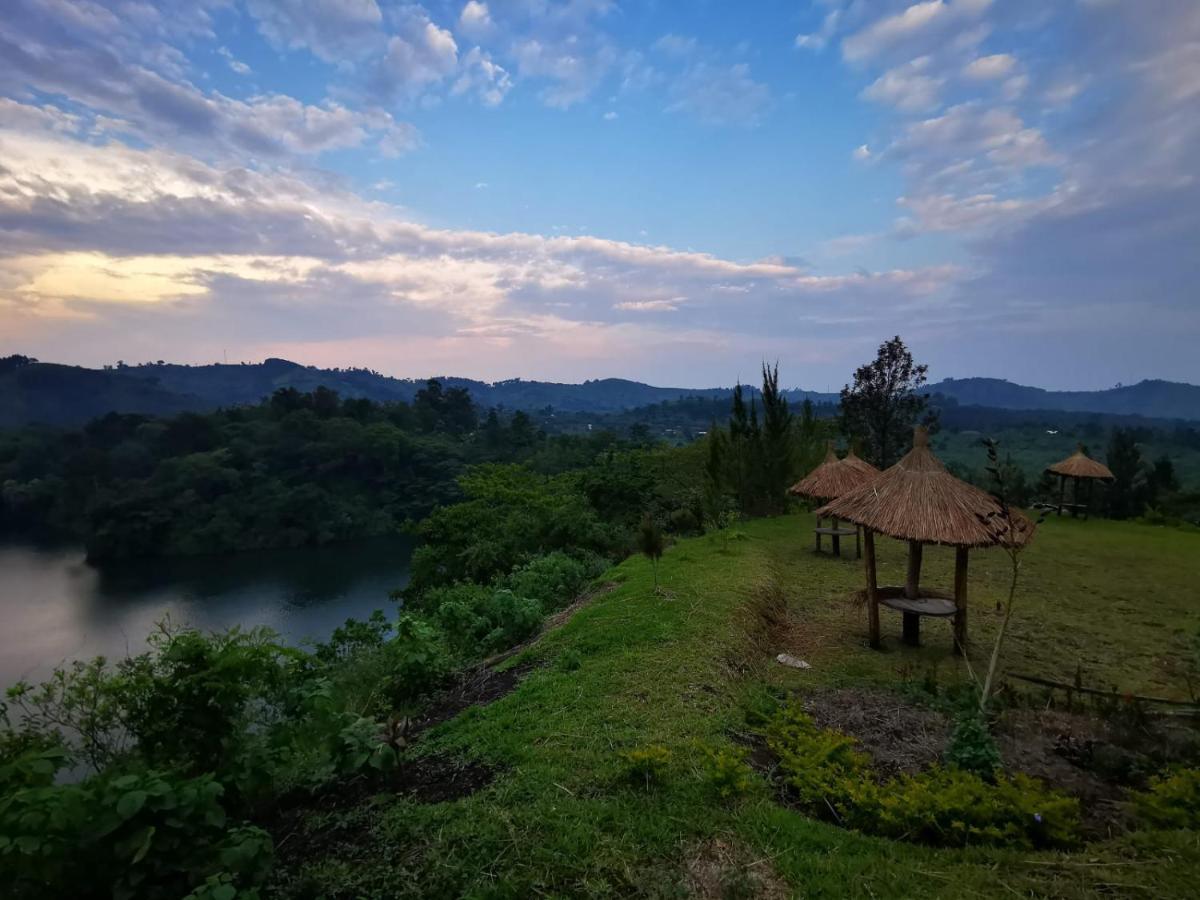 Lake Lyantonde eco composite original Fort Portal Exterior foto